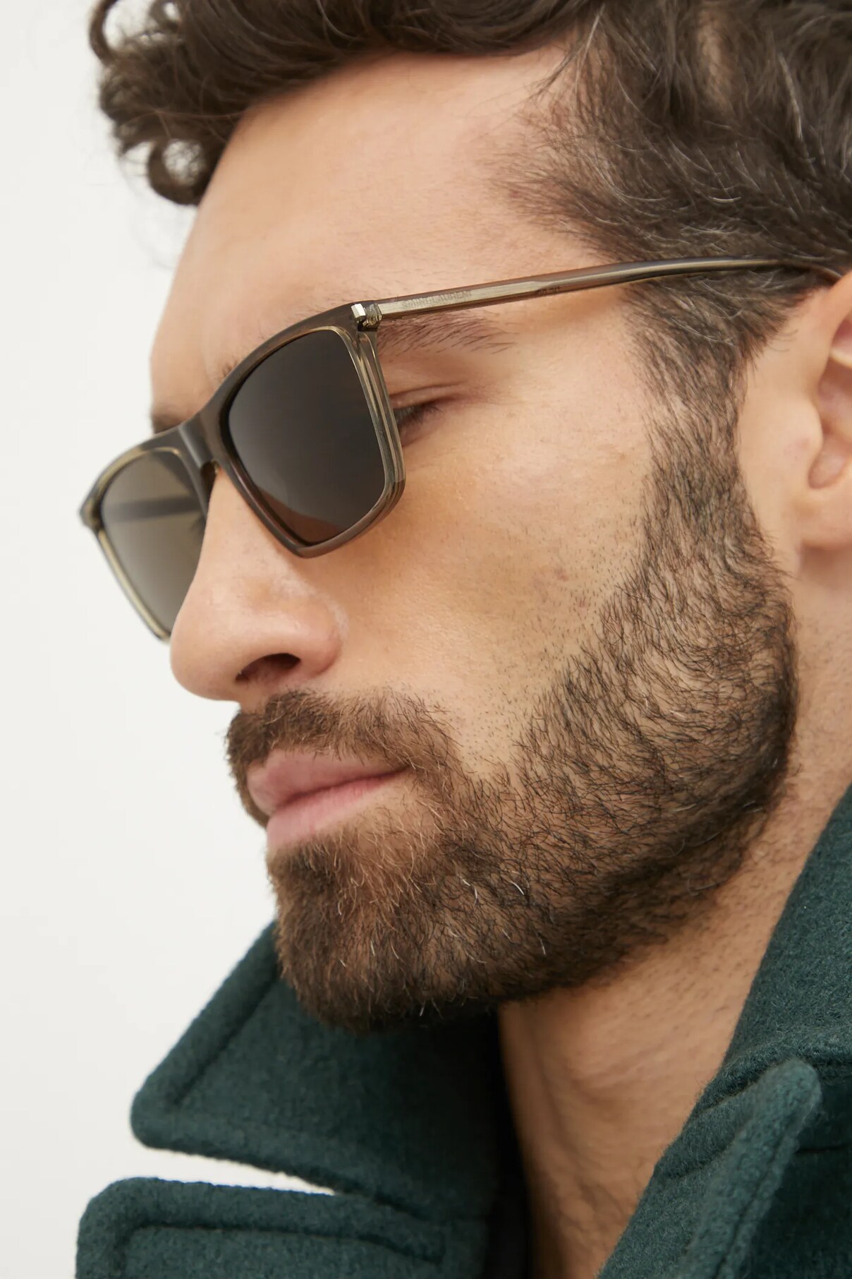 Солнцезащитные очки Saint Laurent, коричневый
Солнцезащитные очки Saint Laurent, коричневый