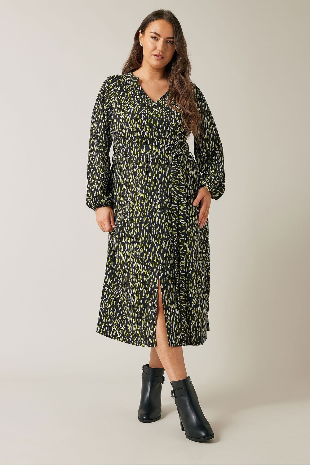 Платье из джерси и крепа Evans, черный
Платье из джерси и крепа Evans, черный