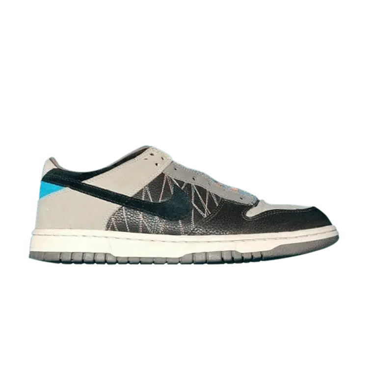 Кроссовки Nike Dunk Low 6.0
Кроссовки Nike Dunk Low 6.0
