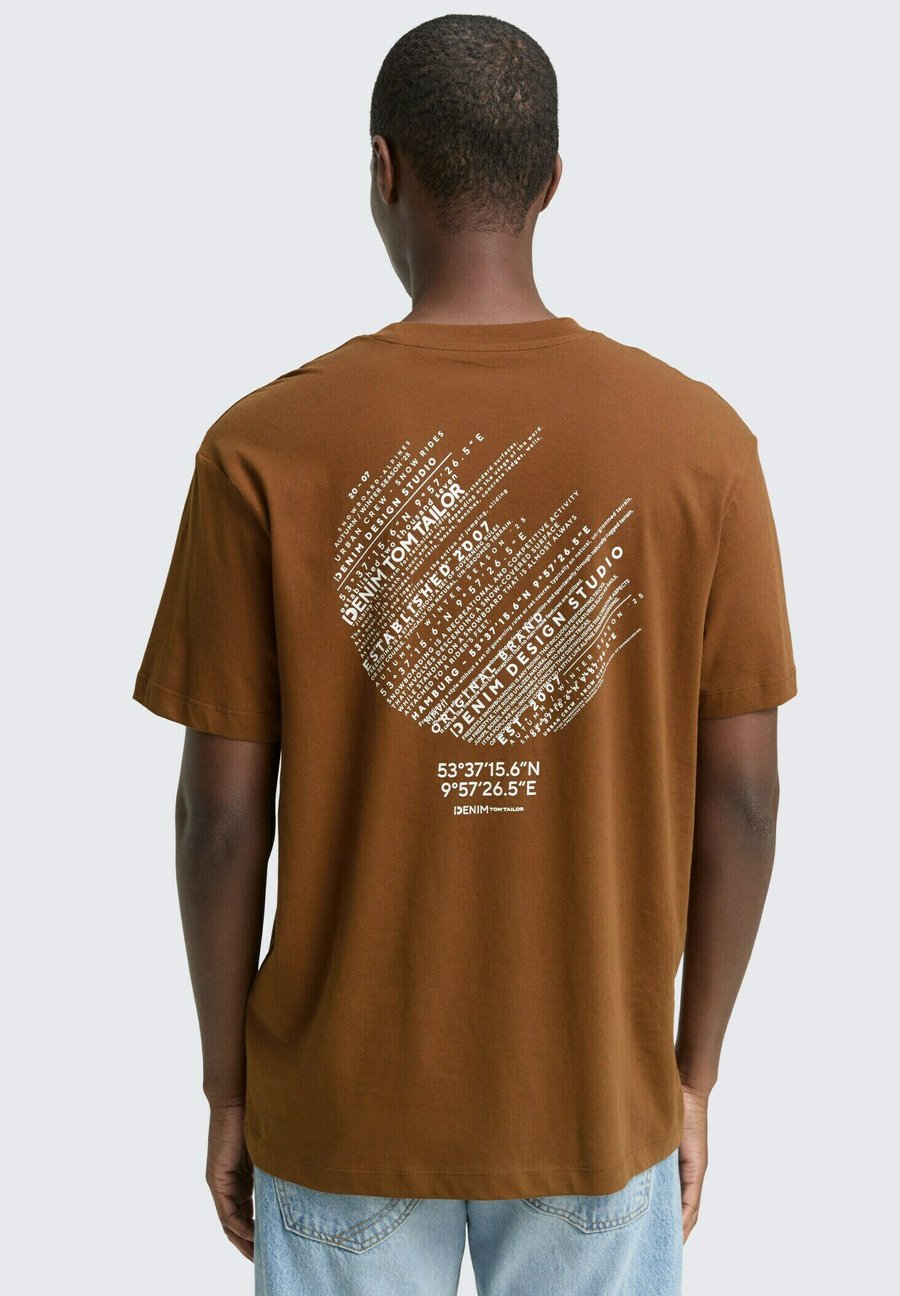 Футболка TOM TAILOR DENIM MIT PRINT, Golden Clay/Dark Brown, Коричневый, Футболка TOM TAILOR DENIM MIT PRINT, Golden Clay/Dark Brown
Футболка TOM TAILOR DENIM MIT PRINT, Golden Clay/Dark Brown, Коричневый, Футболка TOM TAILOR DENIM MIT PRINT, Golden Clay/Dark Brown
