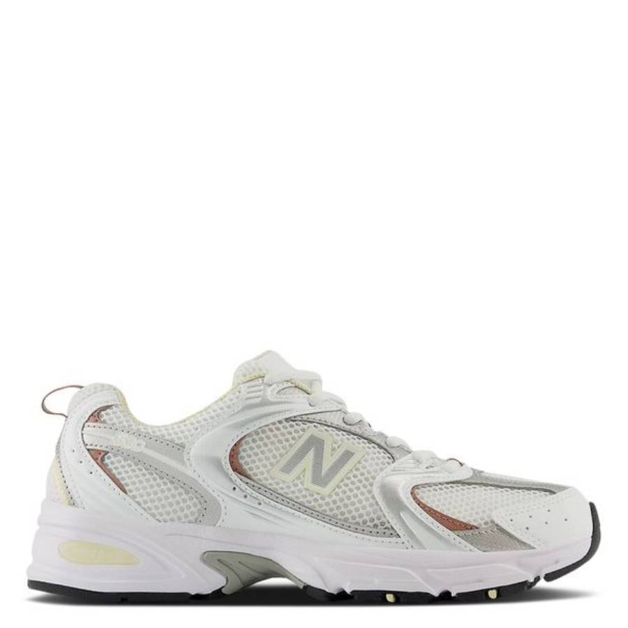 New Balance 530 Кроссовки из сетки с низким верхом, белый
New Balance 530 Кроссовки из сетки с низким верхом, белый