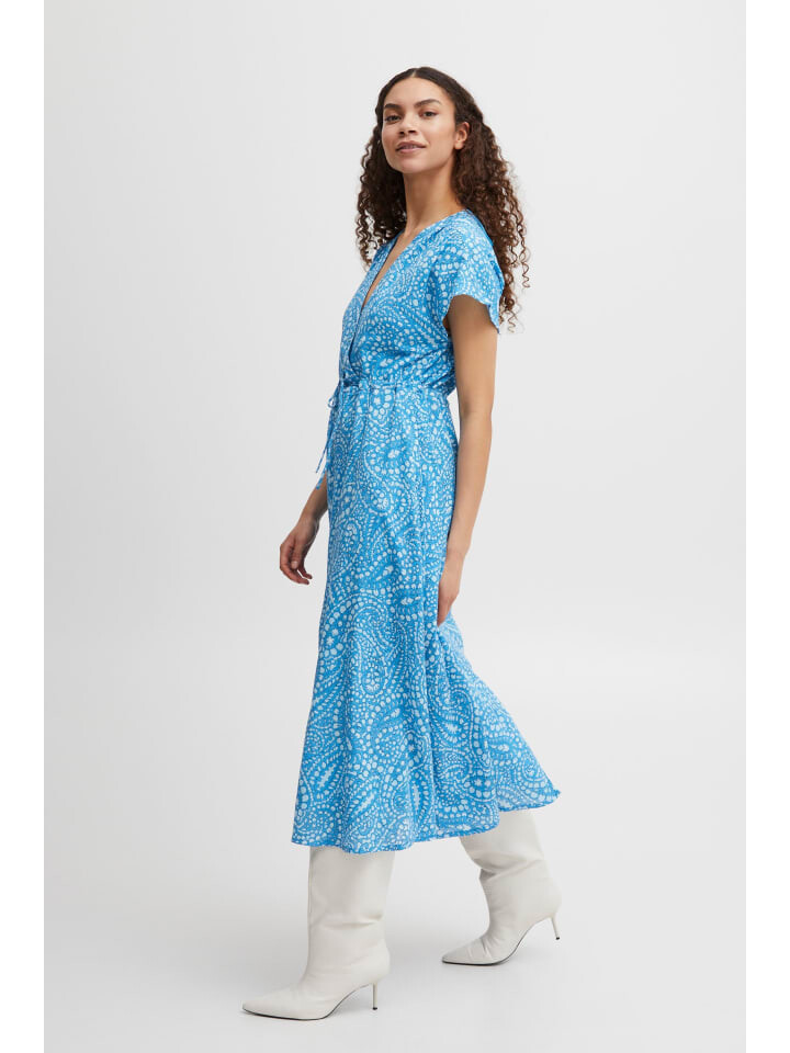 Короткое платье b.young Blusenkleid BYIMILLA DR - 20812953 Langes Kleid mit Bindeband, синий
Короткое платье b.young Blusenkleid BYIMILLA DR - 20812953 Langes Kleid mit Bindeband, синий