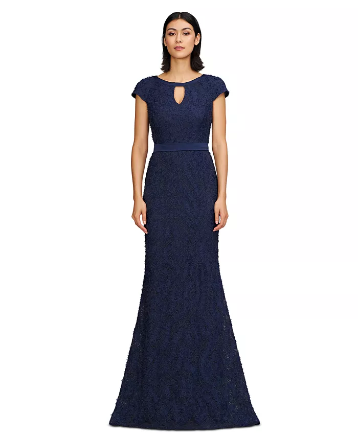 Женское платье Leigh с 3D-цветами и вырезом-"замочной скважиной" JS Collections, синий 
Женское платье Leigh с 3D-цветами и вырезом-"замочной скважиной" JS Collections, синий