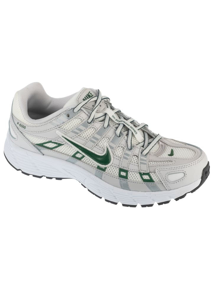 Кроссовки Nike P-6000 K белого цвета
Кроссовки Nike P-6000 K белого цвета