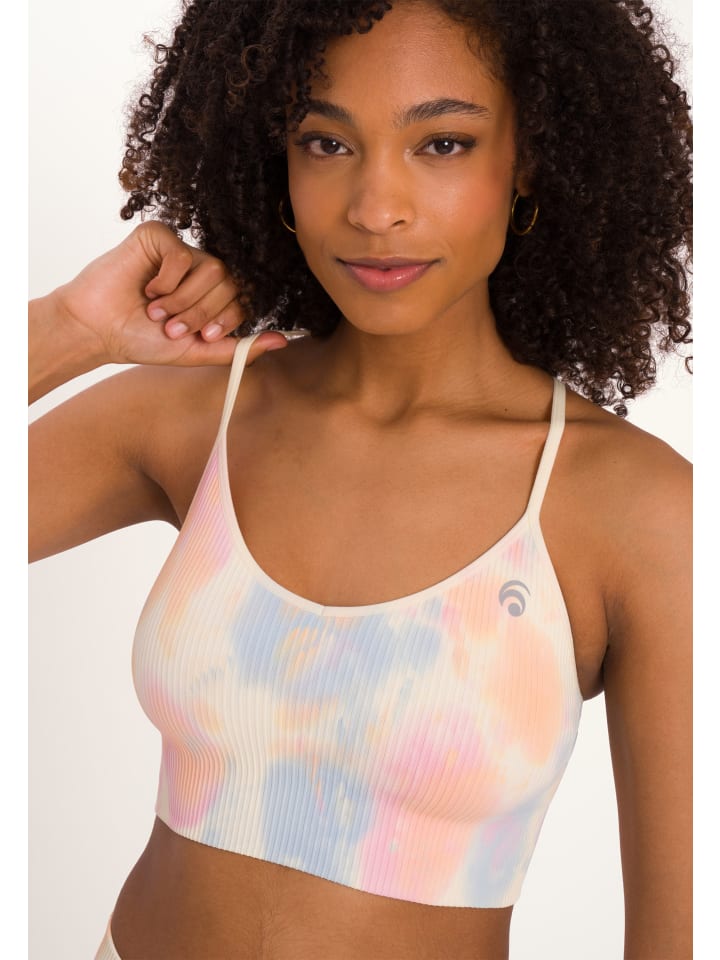 Спортивный бюстгальтер OCEANSAPART
Спортивный бюстгальтер OCEANSAPART