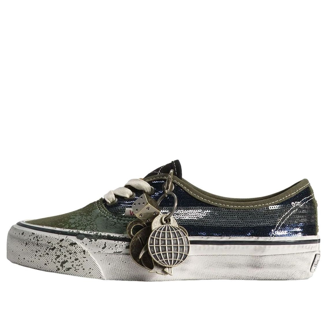 Кроссовки Vans Authentic Premium 'Charms'
Кроссовки Vans Authentic Premium 'Charms'