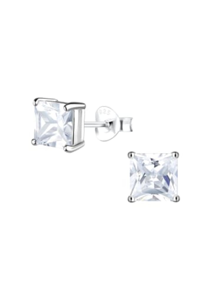 Alexander York Серьги-гвоздики 6 мм, одиночный цирконий в оправе из серебра 925 пробы, комплект из 2 штук
Alexander York Серьги-гвоздики 6 мм, одиночный цирконий в оправе из серебра 925 пробы, комплект из 2 штук