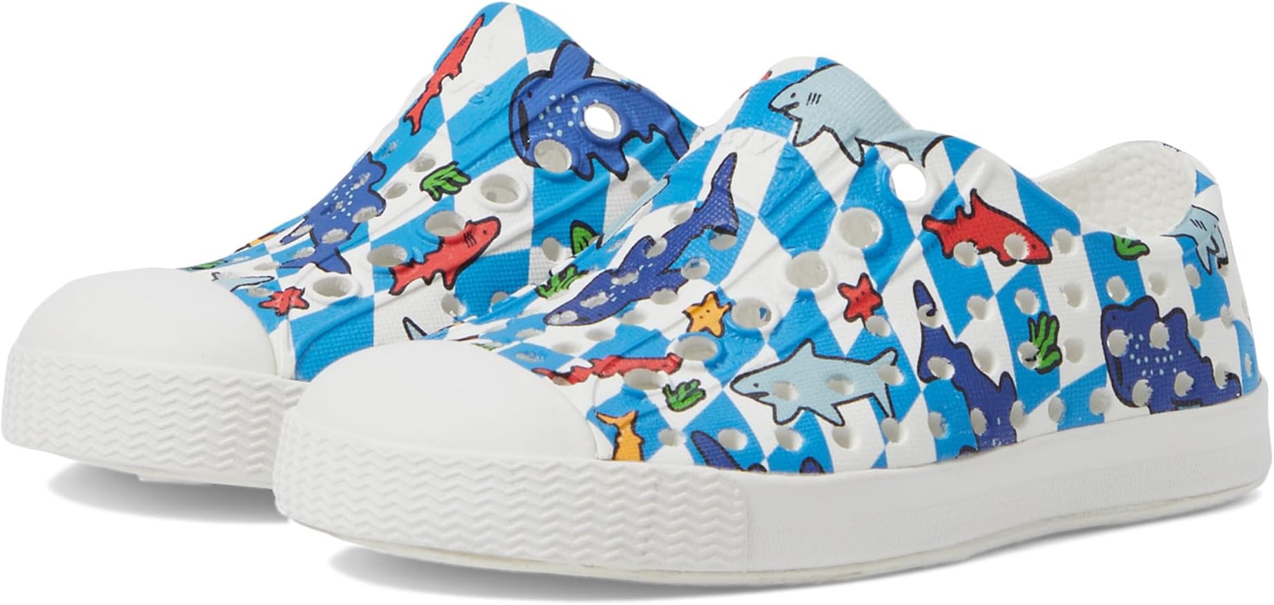 Кроссовки Native Shoes Kids Jefferson Print, цвет Shell White/Shell White/Shark Grid
Кроссовки Native Shoes Kids Jefferson Print, цвет Shell White/Shell White/Shark Grid