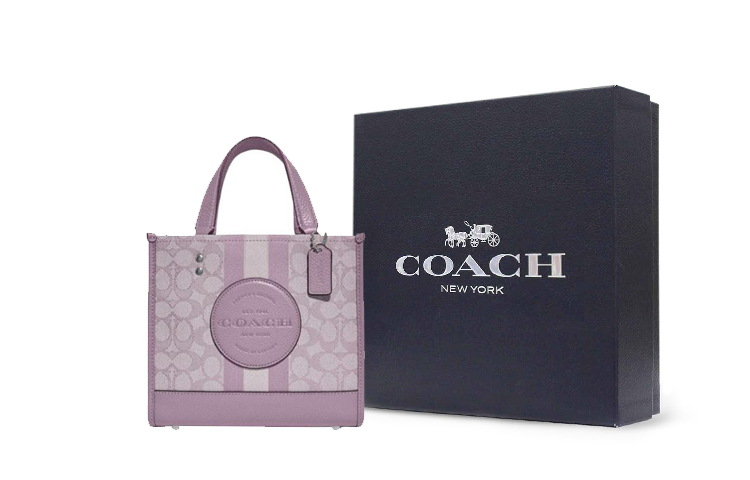 COACH Сумка Демпси
COACH Сумка Демпси
