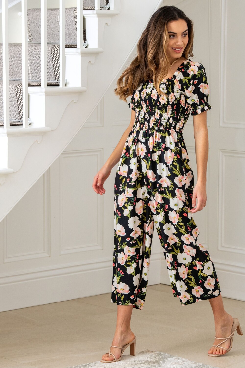 Комбинезон Sally Fuller с присборенным лифом и лифом Lenzing ecovero с пышными рукавами Pour Moi, черный
Комбинезон Sally Fuller с присборенным лифом и лифом Lenzing ecovero с пышными рукавами Pour Moi, черный