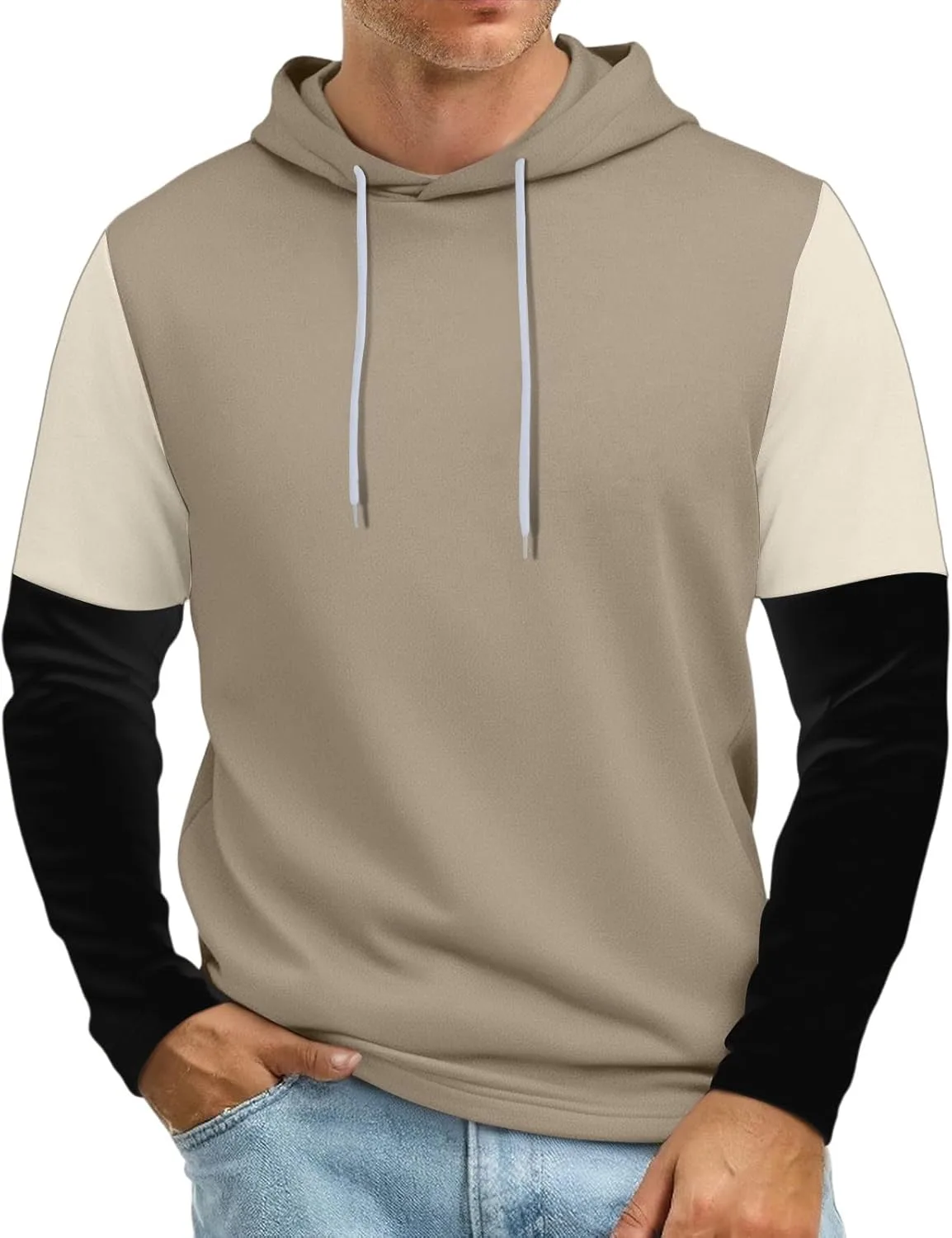 Мужской худи с капюшоном и карманами
Мужской худи с капюшоном и карманами