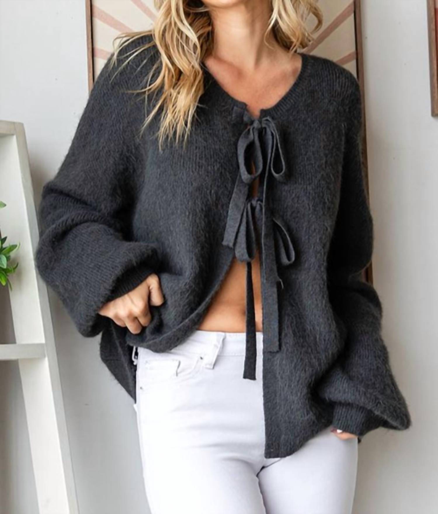 Кардиган с запахом в сером цвете First Love, серый
Кардиган с запахом в сером цвете First Love, серый