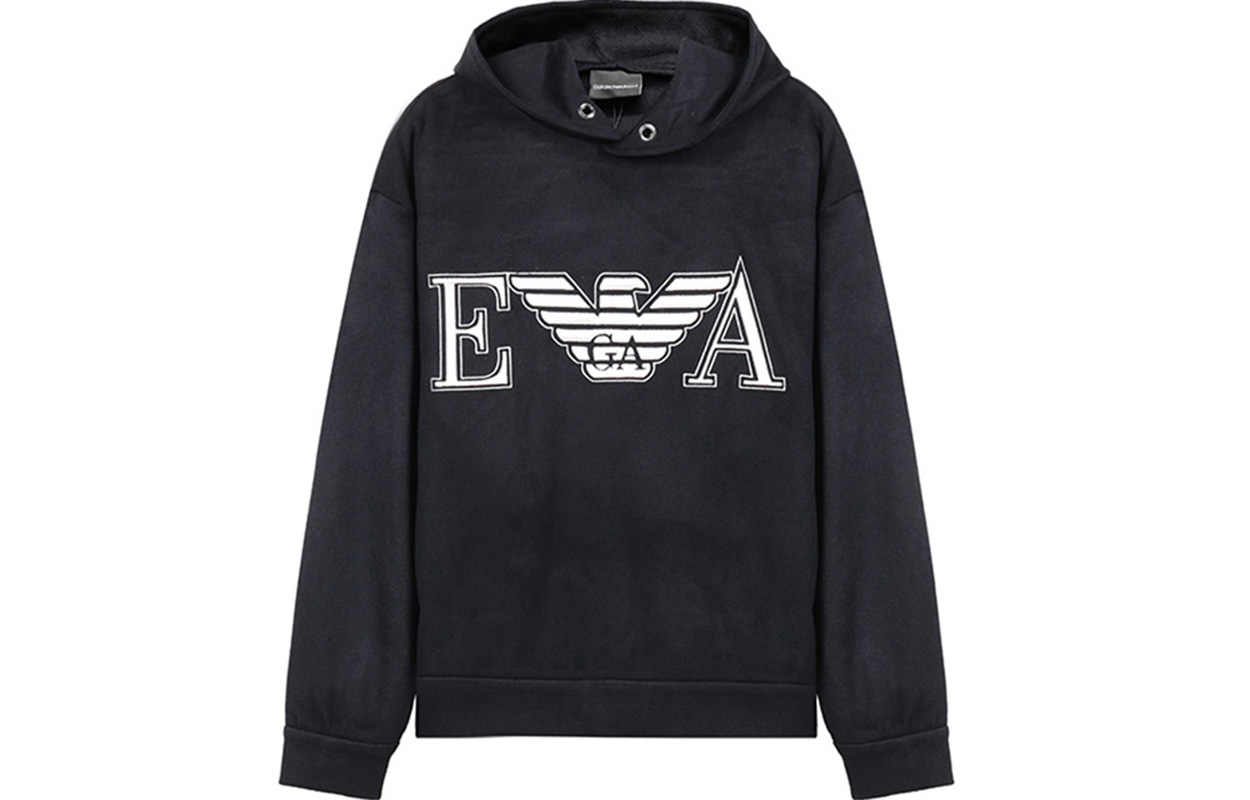 EMPORIO ARMANI Толстовка мужская темно-синяя
EMPORIO ARMANI Толстовка мужская темно-синяя