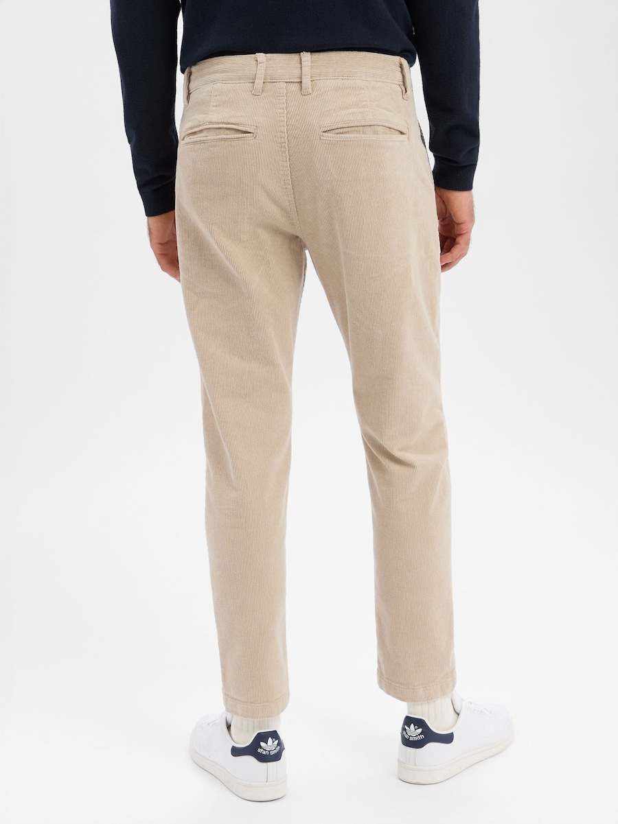 Узкие брюки-чинос Lindbergh, светло-бежевый
Узкие брюки-чинос Lindbergh, светло-бежевый