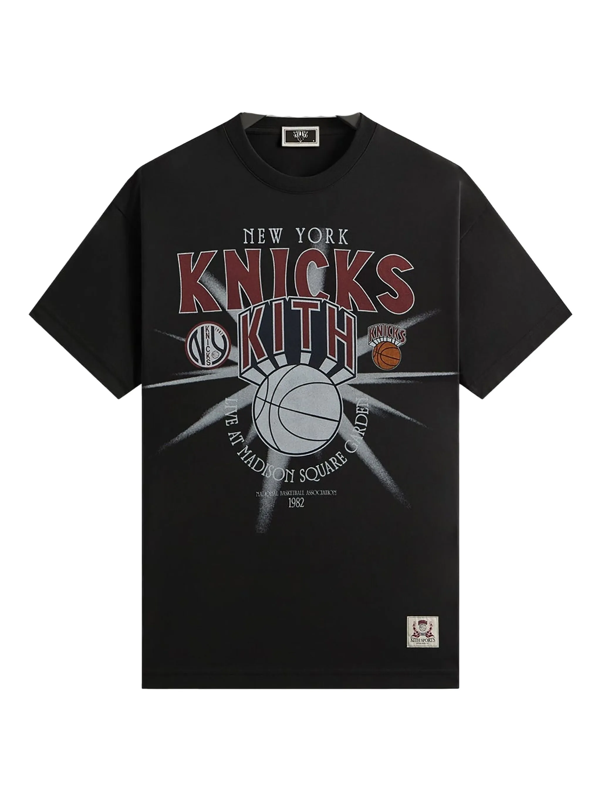 Футболка MSG Burst Jones из коллаборации с New York Knicks Kith, черный
Футболка MSG Burst Jones из коллаборации с New York Knicks Kith, черный