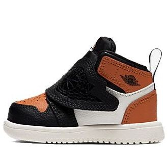 Кроссовки небо 1 Air Jordan, черный
Кроссовки небо 1 Air Jordan, черный