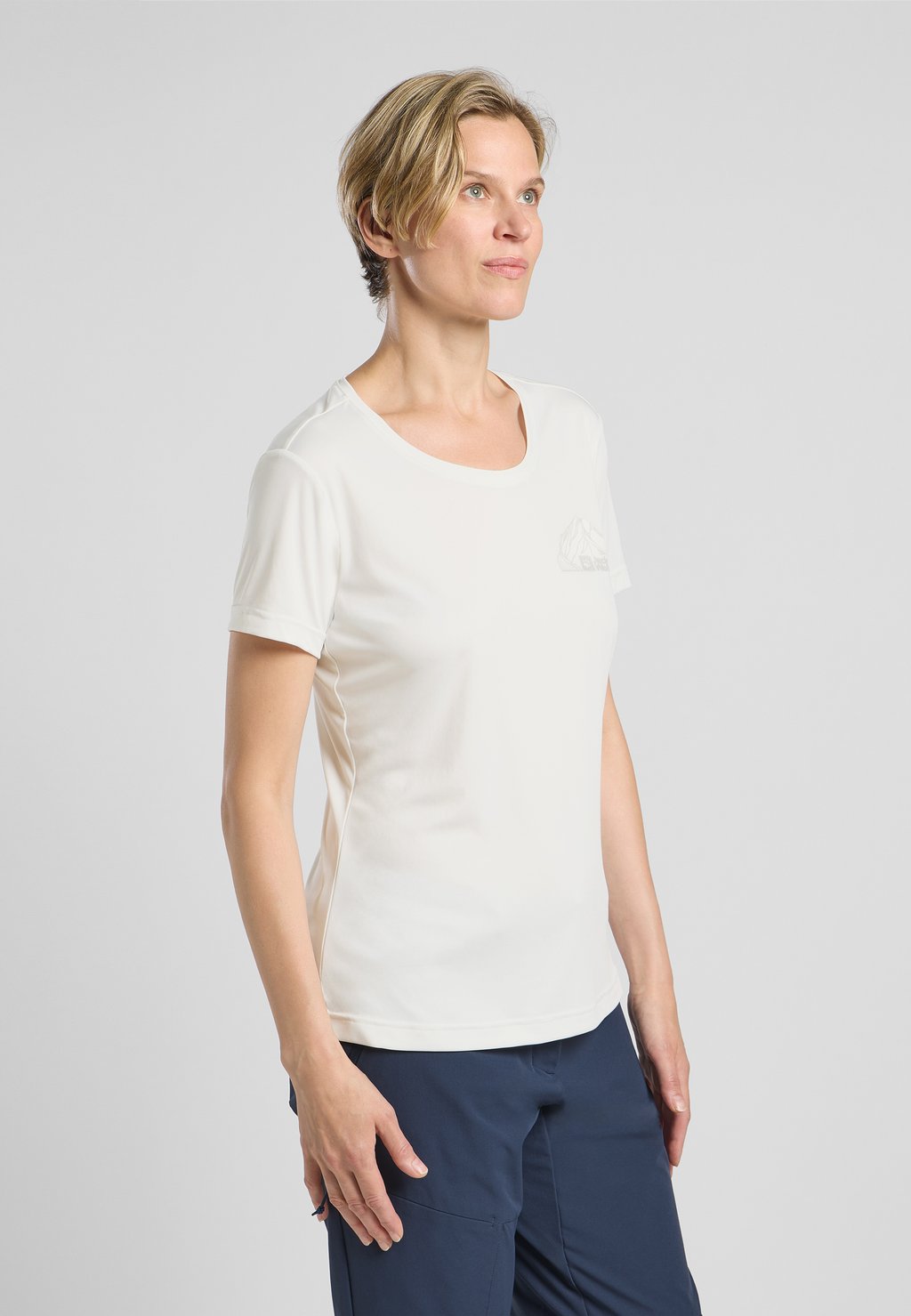 Спортивная футболка Jack Wolfskin, белый 
Спортивная футболка Jack Wolfskin, белый