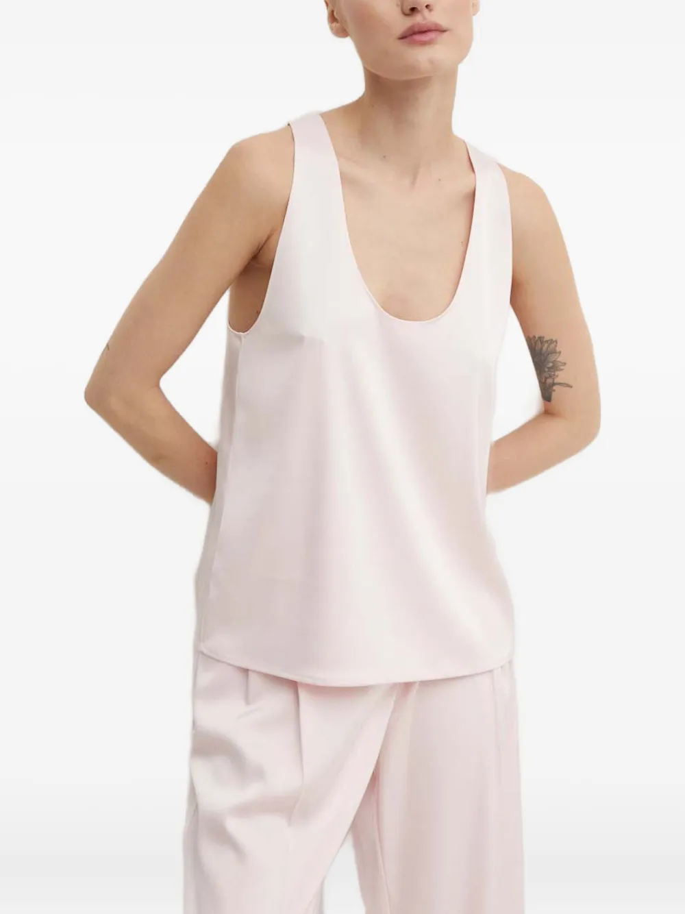 Топ с круглым вырезом и спортивной спинкой Day Birger Et Mikkelsen, розовый
Топ с круглым вырезом и спортивной спинкой Day Birger Et Mikkelsen, розовый