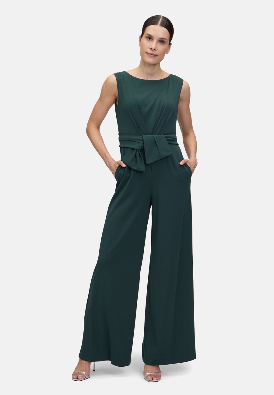 Комбинезон Vera Mont Jumpsuit, Mystic Green/Green
Комбинезон Vera Mont Jumpsuit, Mystic Green/Green