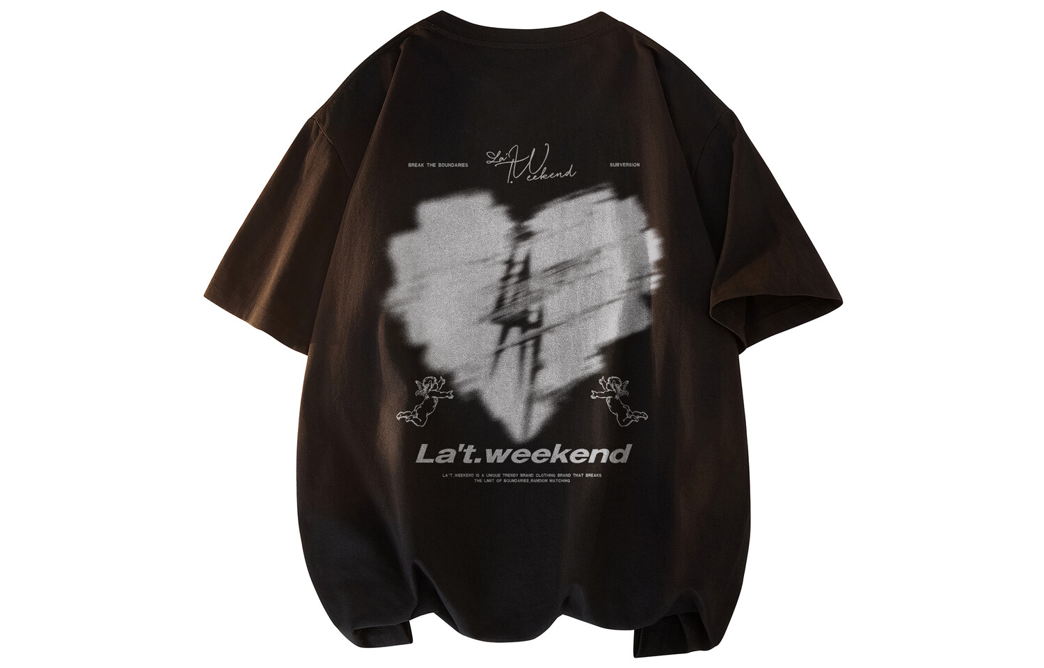 Футболка унисекс La'T.Weekend, Черный
Футболка унисекс La'T.Weekend, Черный