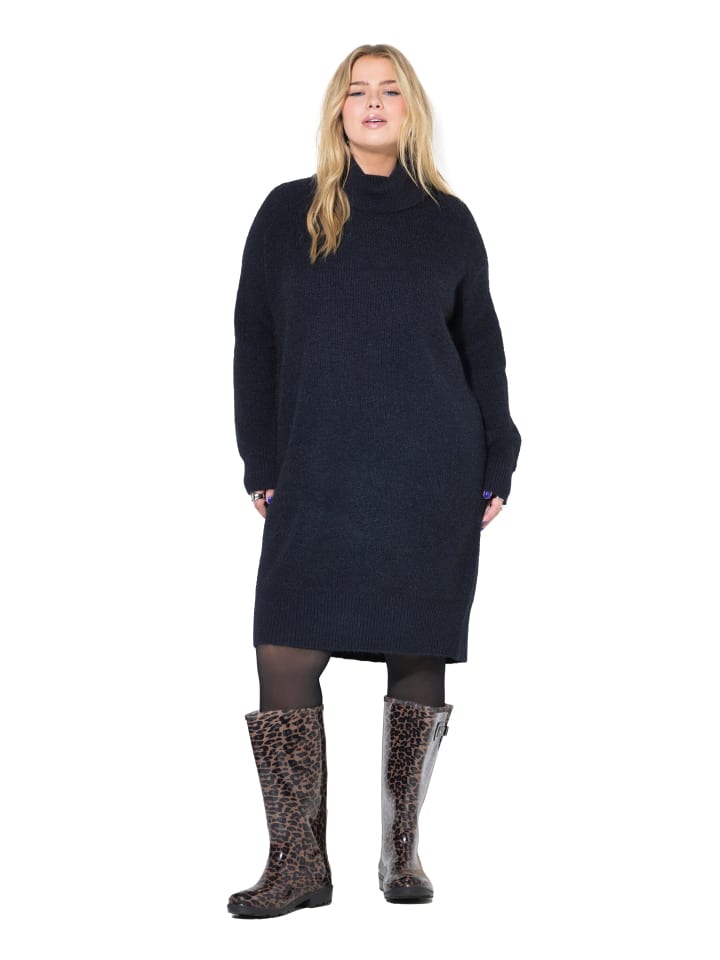 Studio Untold Вязаное платье темно-синего цвета
Studio Untold Вязаное платье темно-синего цвета