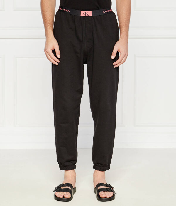 Пижамные штаны мужские Calvin Klein Underwear свободного кроя с логотипом бренда, черный
Пижамные штаны мужские Calvin Klein Underwear свободного кроя с логотипом бренда, черный