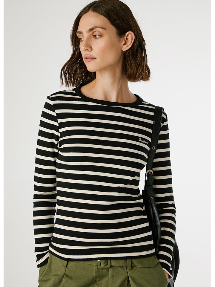 Pepe Jeans Футболка с длинными рукавами «Бани» в черно-кремовом цвете
Pepe Jeans Футболка с длинными рукавами «Бани» в черно-кремовом цвете