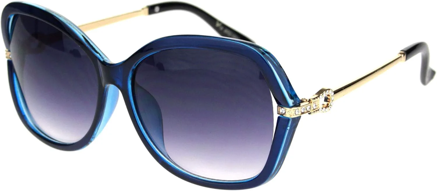 Солнцезащитные очки SA106 с пластиковыми линзами и петельками, украшенными стразами, в форме бабочки, с открытыми линзами и боковой застежкой, Blue Smoke
Солнцезащитные очки SA106 с пластиковыми линзами и петельками, украшенными стразами, в форме бабочки, с открытыми линзами и боковой застежкой, Blue Smoke