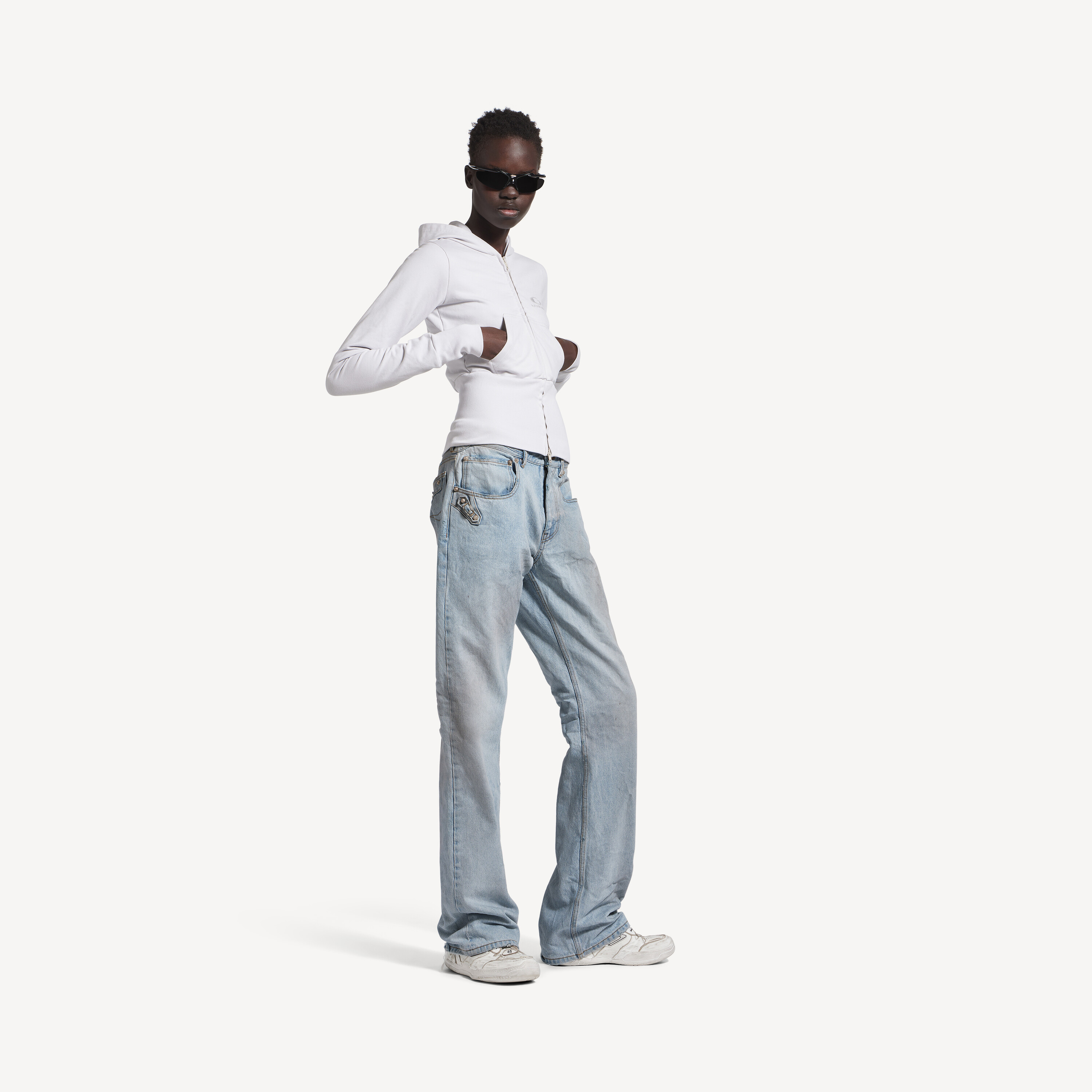 Женские прямые брюки city светло-голубого цвета BALENCIAGA, светло-голубой
Женские прямые брюки city светло-голубого цвета BALENCIAGA, светло-голубой