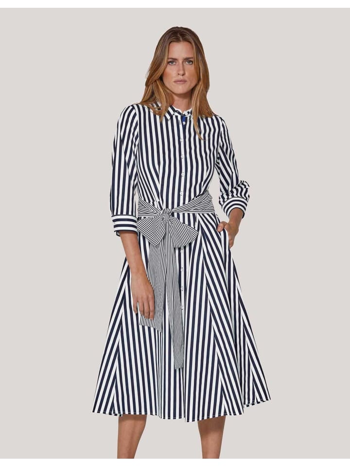 MADELEINE Платье-рубашка в полоску с поясом, темно-синего и белого цвета
MADELEINE Платье-рубашка в полоску с поясом, темно-синего и белого цвета