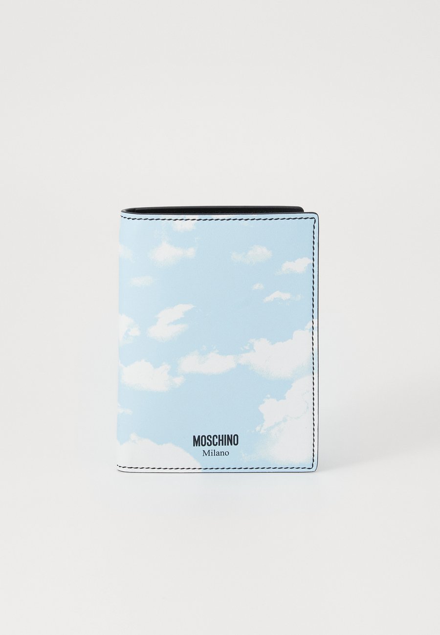 Кошелек MOSCHINO STAMPATO, Variante Unica/Blue
Кошелек MOSCHINO STAMPATO, Variante Unica/Blue