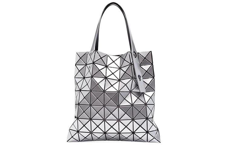 ISSEY MIYAKE Сумка-шоппер из ПВХ
ISSEY MIYAKE Сумка-шоппер из ПВХ