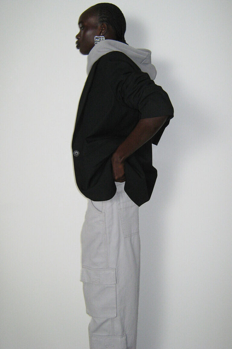 Саржевые брюки карго H&M, серый
Саржевые брюки карго H&M, серый