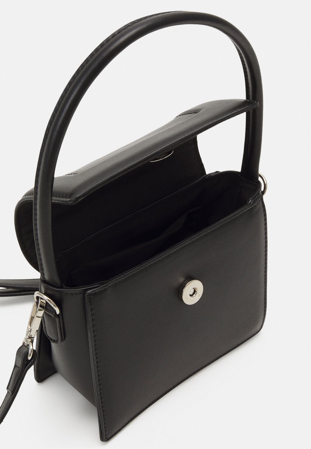 Сумочка ONLVIGGA CROSSBODY BAG ONLY, черный
Сумочка ONLVIGGA CROSSBODY BAG ONLY, черный