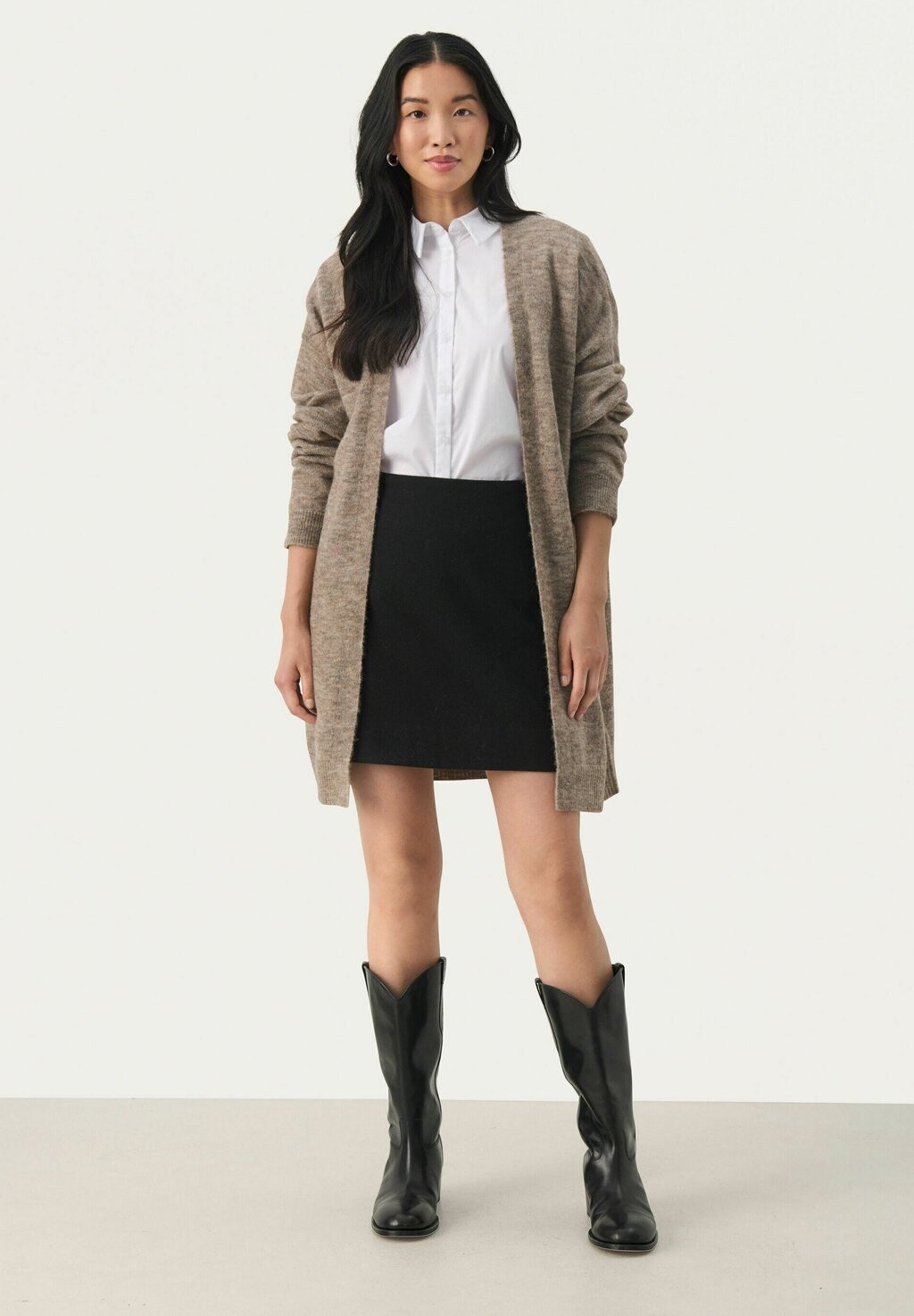 Мини-юбка JULISSA Part Two, черный
Мини-юбка JULISSA Part Two, черный