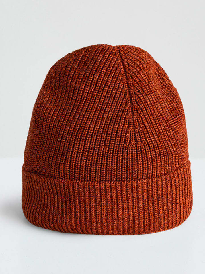 Maerz Muenchen Шерстяная шапка медного цвета
Maerz Muenchen Шерстяная шапка медного цвета