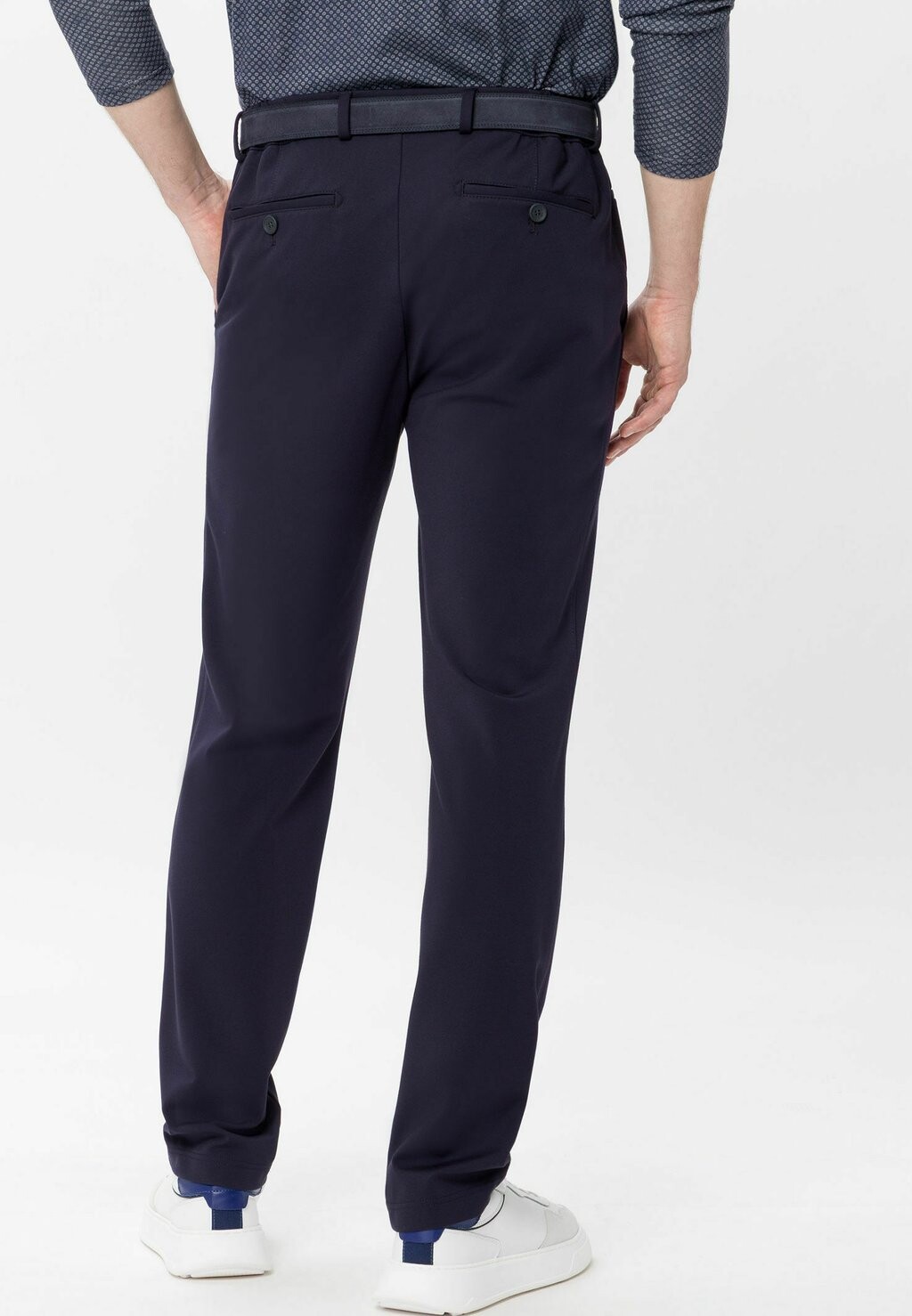 Брюки STYLE THILO BRAX, темно-синий
Брюки STYLE THILO BRAX, темно-синий