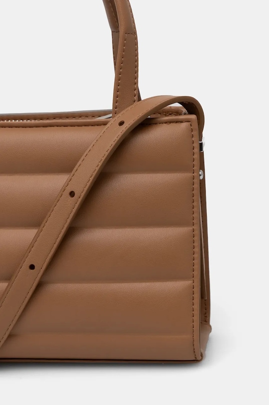 Сумка Calvin Klein, коричневый
Сумка Calvin Klein, коричневый