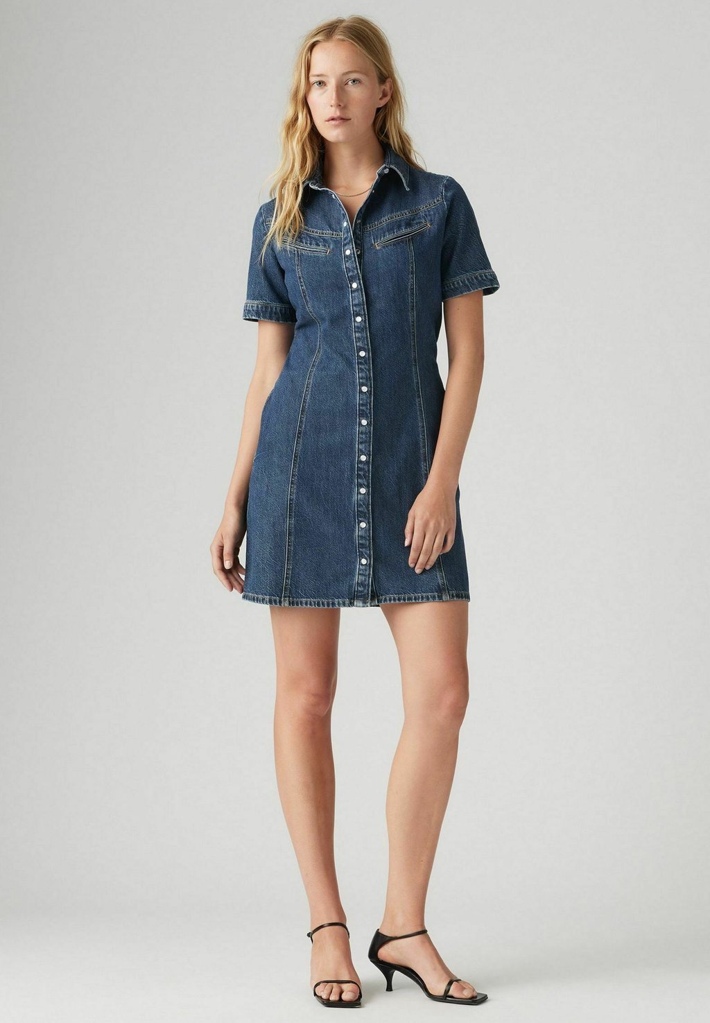 Джинсовое платье RINOA DENIM DRESS Levi's, синий 
Джинсовое платье RINOA DENIM DRESS Levi's, синий