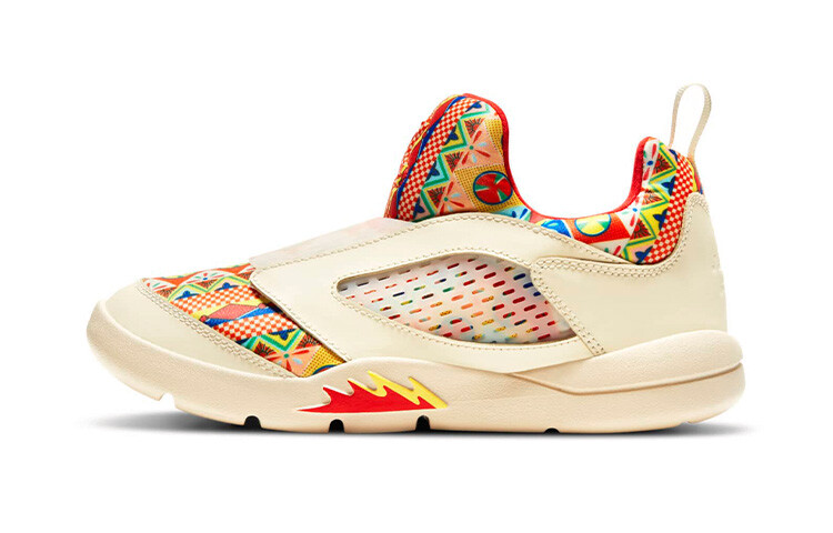 Детские баскетбольные кроссовки Jordan Air Jordan 5 BP
Детские баскетбольные кроссовки Jordan Air Jordan 5 BP