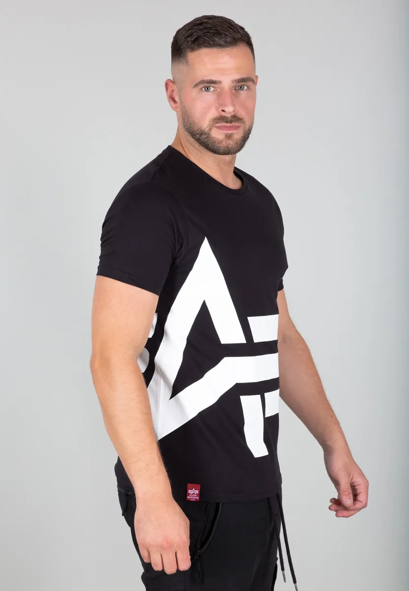 Футболка Alpha Industries " Alpha Industries Мужская - Футболка с логотипом сбоку T", черный
Футболка Alpha Industries " Alpha Industries Мужская - Футболка с логотипом сбоку T", черный