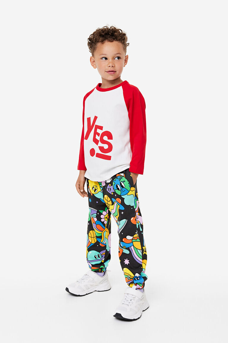 Джоггеры с рисунком H&M, серый
Джоггеры с рисунком H&M, серый