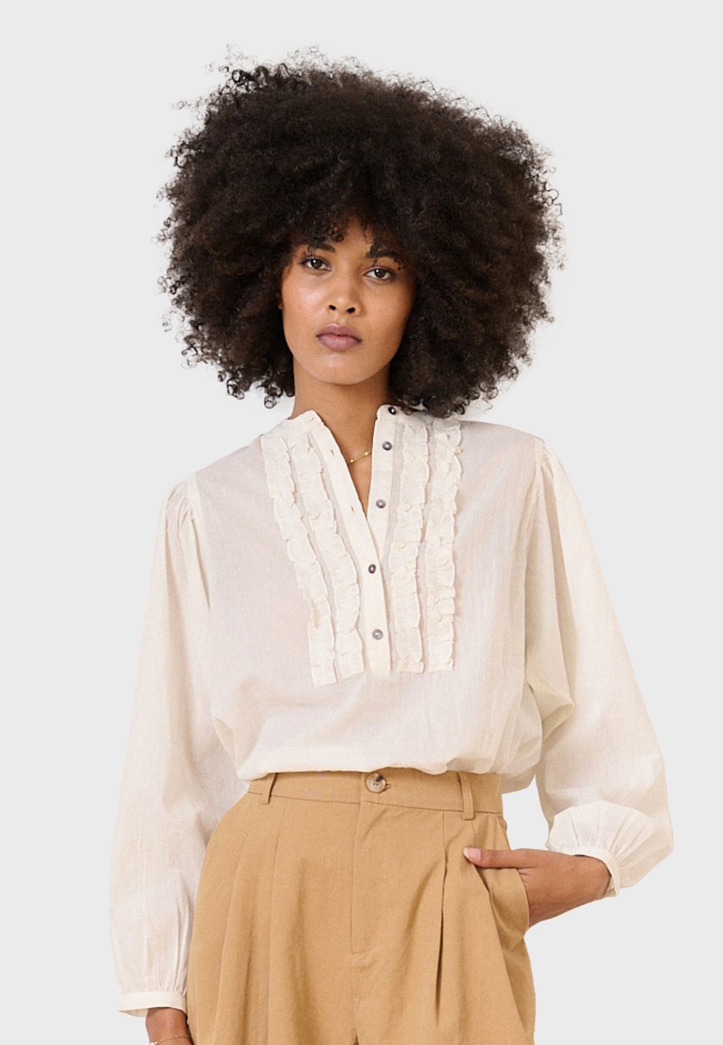 Блуза VERONICA Garance Paris, слоновая кость
Блуза VERONICA Garance Paris, слоновая кость