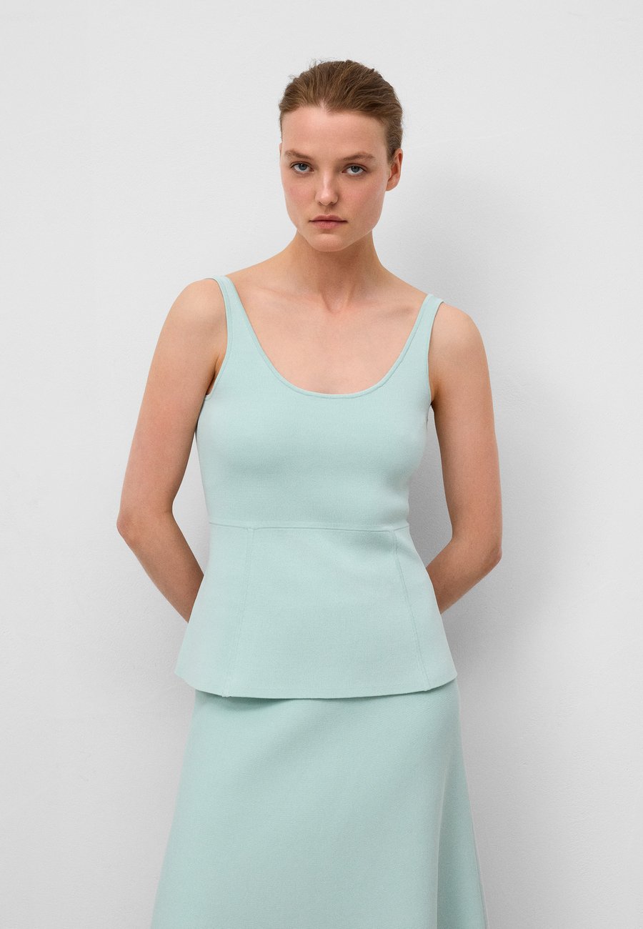 Топ ADOLFO DOMINGUEZ Top, Sea Water Green/Light Green
Топ ADOLFO DOMINGUEZ Top, Sea Water Green/Light Green