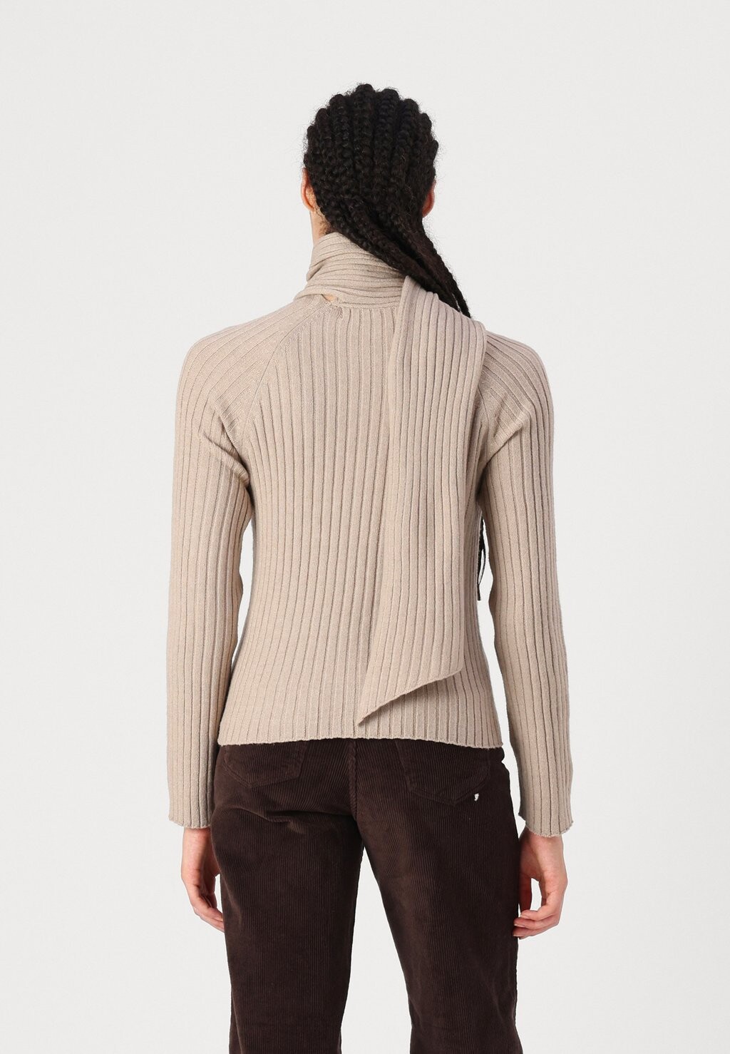 Джемпер VMZOEY WRAP NECK Vero Moda, серо-коричневый
Джемпер VMZOEY WRAP NECK Vero Moda, серо-коричневый