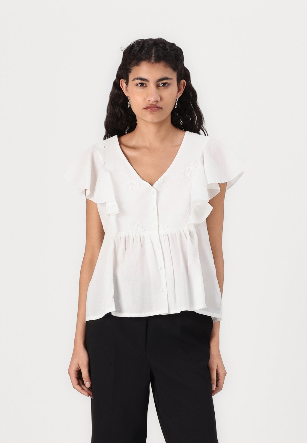 Блузка на пуговицах MADDOX FRILL JDY, кремовый
Блузка на пуговицах MADDOX FRILL JDY, кремовый