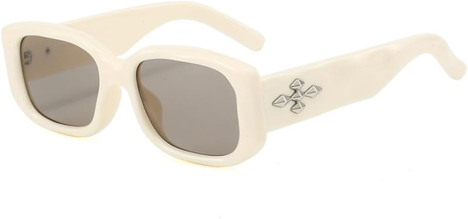 Солнцезащитные очки для женщин и мужчин, прямоугольная оправа из поликарбоната, серебристый декор, винтажный стиль, защита от ультрафиолета UV400, m1589 Generic, M-1594
Солнцезащитные очки для женщин и мужчин, прямоугольная оправа из поликарбоната, серебристый декор, винтажный стиль, защита от ультрафиолета UV400, m1589 Generic, M-1594