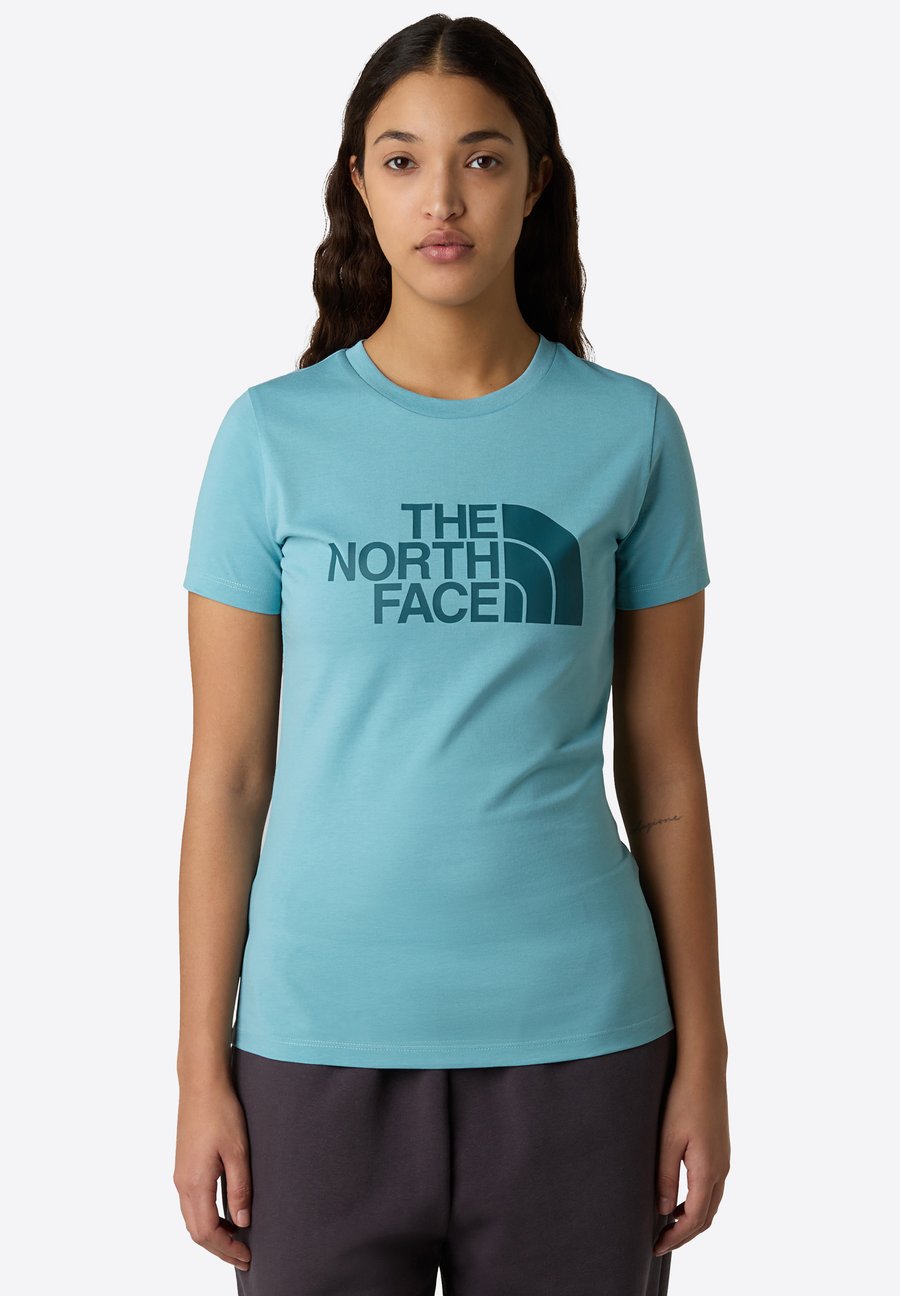 Футболка The North Face W SS EASY TEE, Blue Eclipse Space/Blue, Синий, Футболка The North Face W SS EASY TEE, Blue Eclipse Space/Blue
Футболка The North Face W SS EASY TEE, Blue Eclipse Space/Blue, Синий, Футболка The North Face W SS EASY TEE, Blue Eclipse Space/Blue