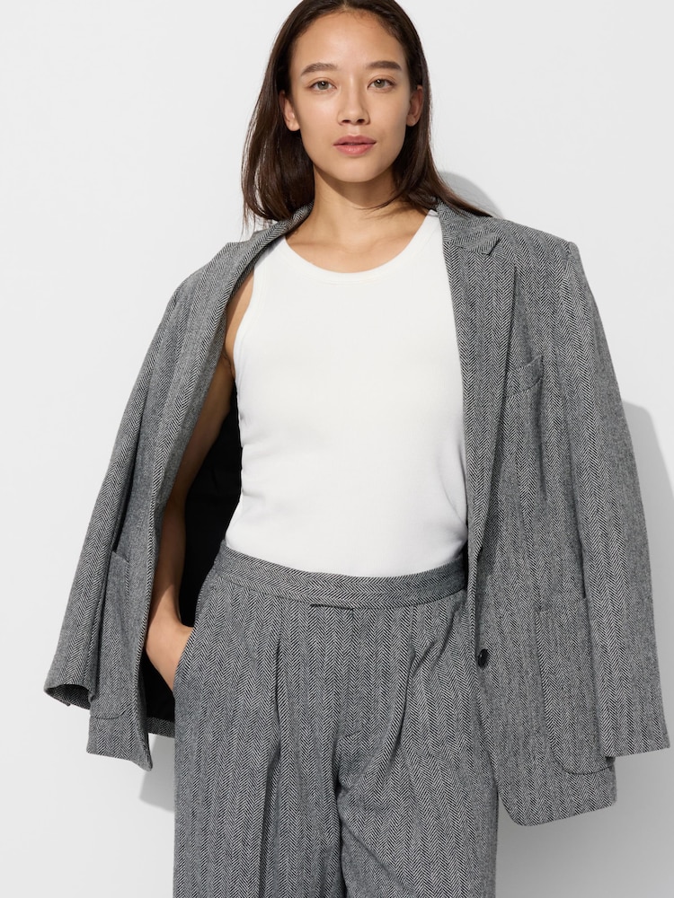 Топ с чашечками в рубчик Uniqlo, белый
Топ с чашечками в рубчик Uniqlo, белый