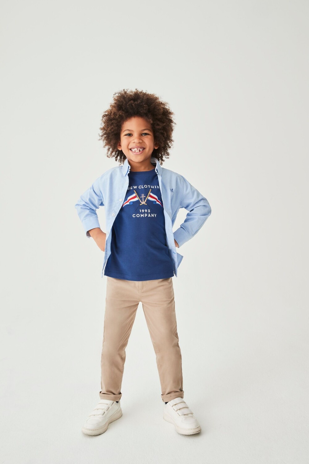 Брюки-Чиносы Crew Clothing приталенного кроя Crew Clothing Company, серый
Брюки-Чиносы Crew Clothing приталенного кроя Crew Clothing Company, серый